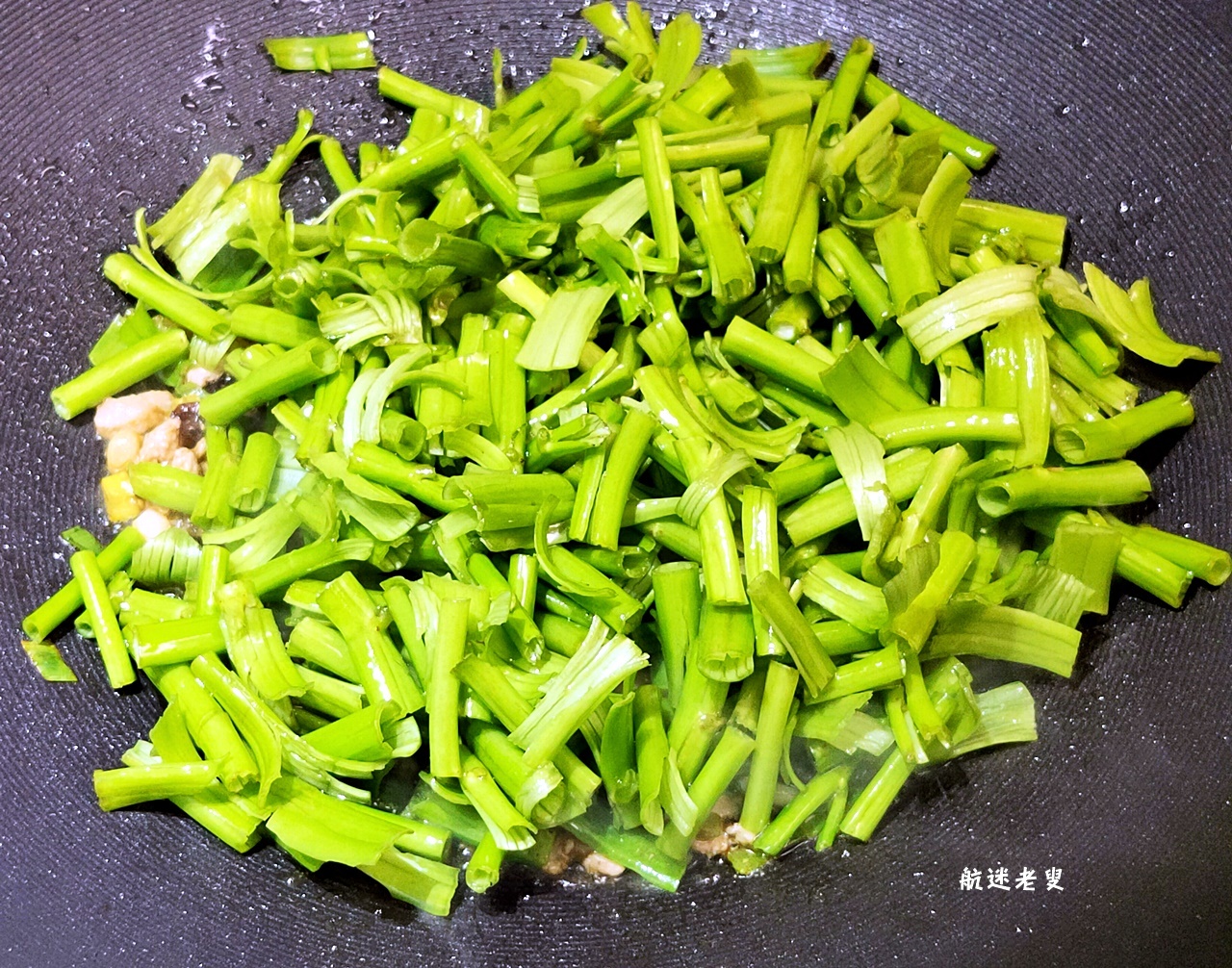 豆豉鲮鱼油麦菜摄影图__传统美食_餐饮美食_摄影图库_昵图网nipic.com