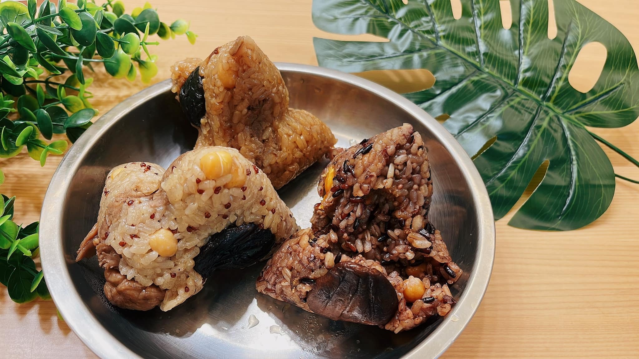 傻瓜肉粽餡多飽滿