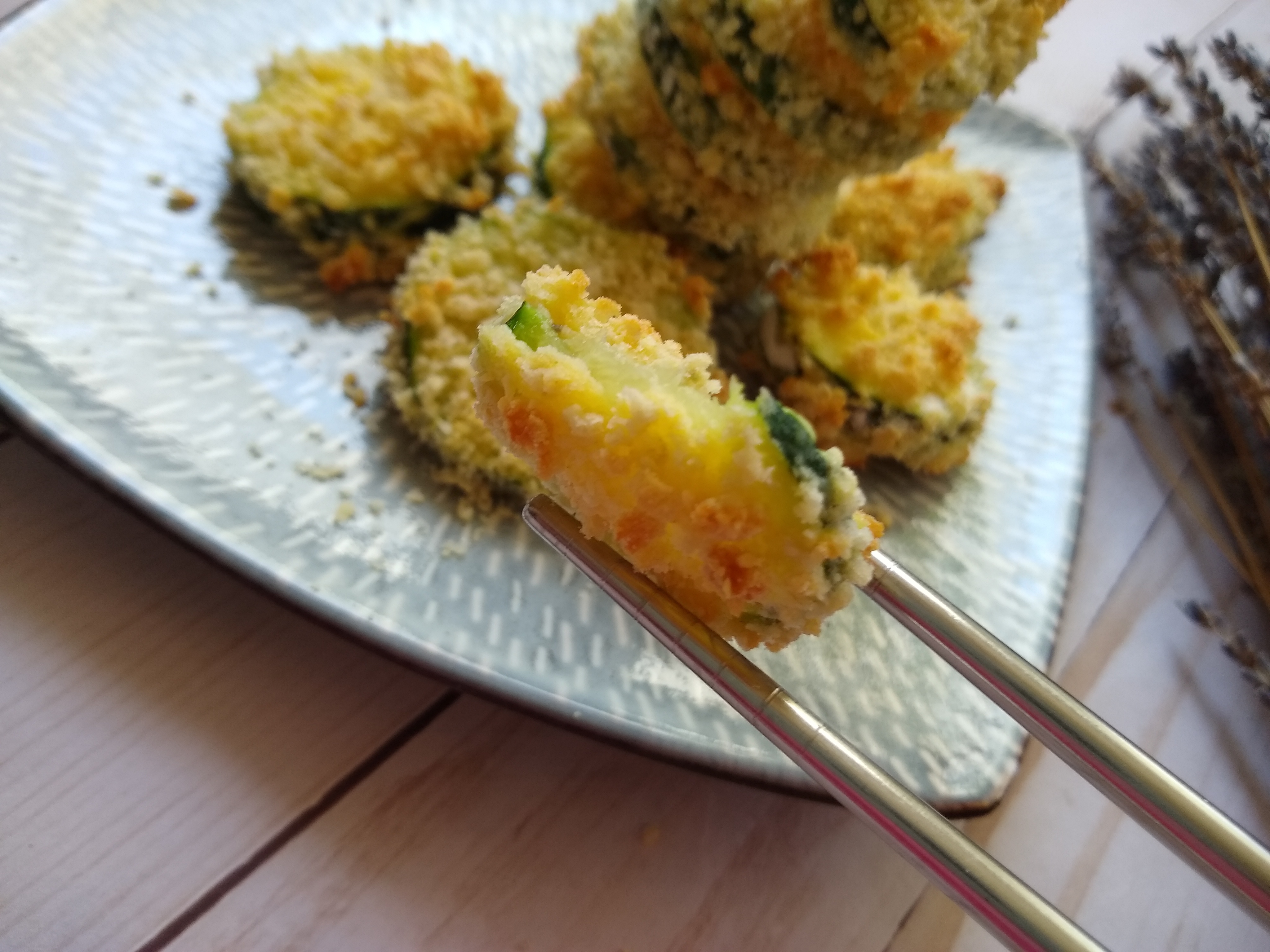 圖文：美國番媽/食譜/起司櫛瓜片 